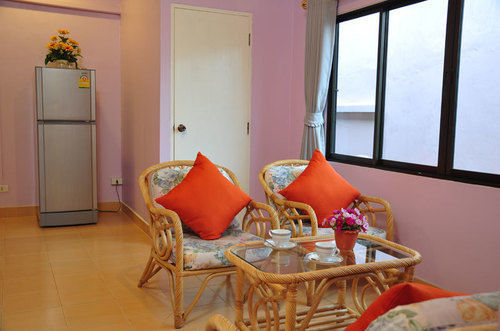 Tj Guesthouse Pattaya Dış mekan fotoğraf